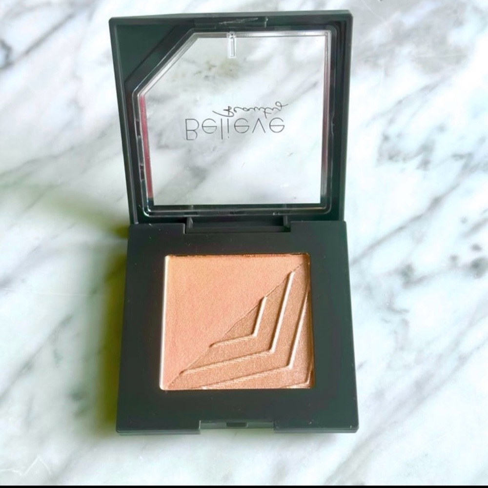 Gold Highlighter